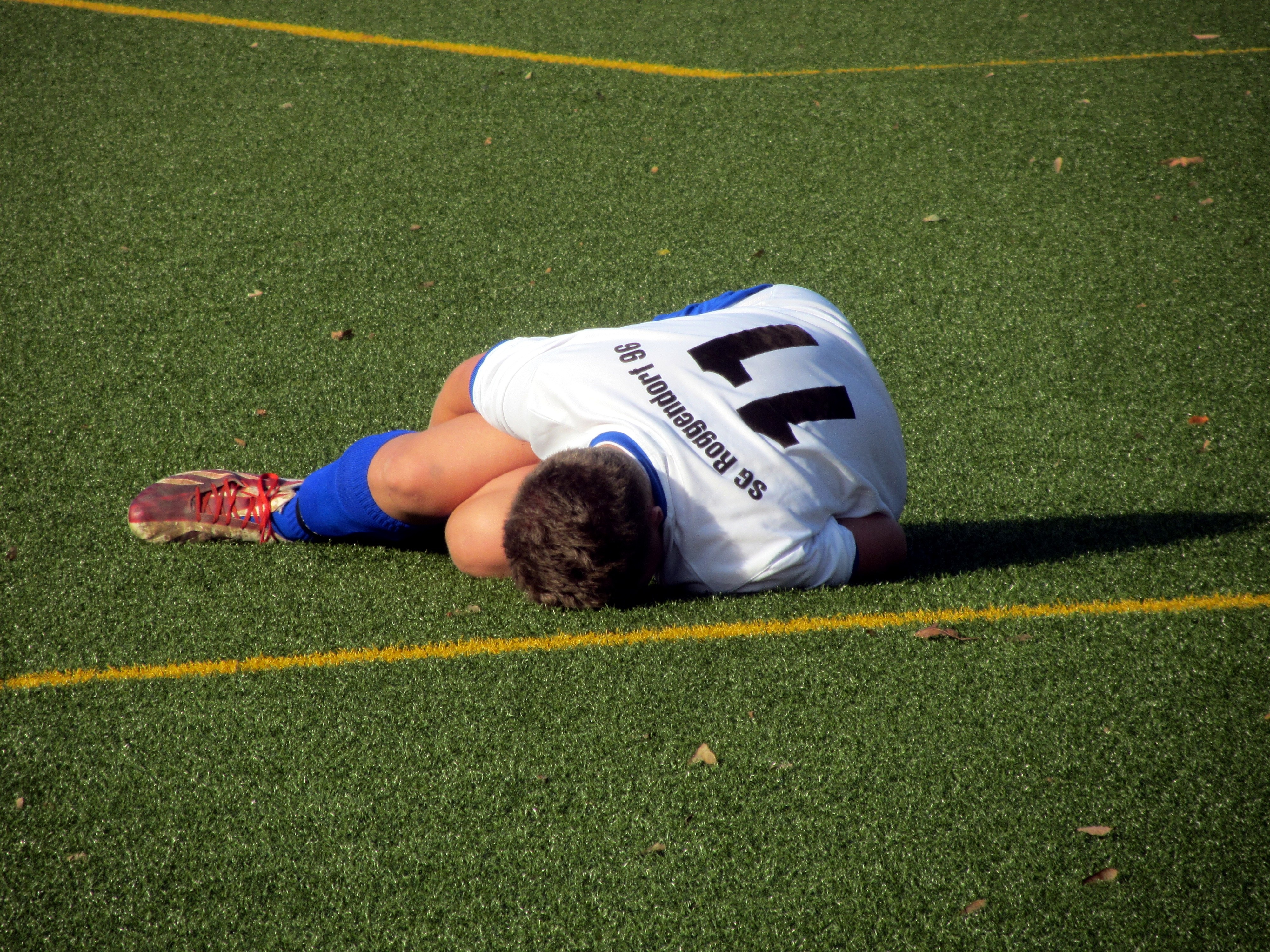 dislocated knee